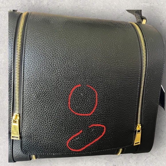 Leanelle Barcelona Bag in Black - Picture 13 of 13